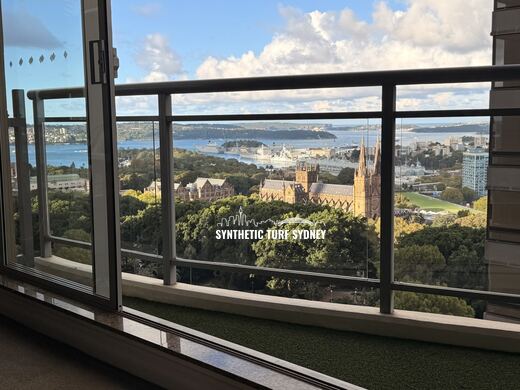 High-rise balcony lawn, laid in STS Commercial synthetic turf